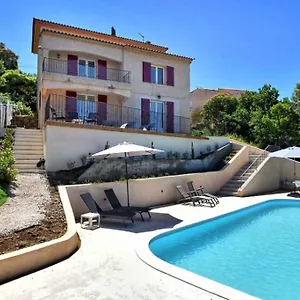 Roca Villa